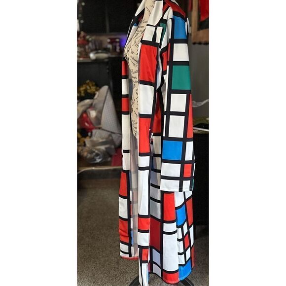 Plaid patchwork button-down lapel light weight trench-coat. Size 14. 
Color Oran - Picture 2 of 12